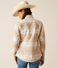 Load image into Gallery viewer, Women&#39;s Ariat New Team Softshell Print Jacket - Sahara

