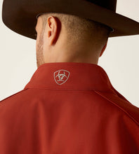 Load image into Gallery viewer, Men&#39;s Ariat Logo 2.0 Softshell Jacket - Koa Wood

