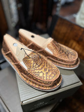 Load image into Gallery viewer, Women&#39;s Ariat Cruisers - Copper Blanket Emboss Style#10044534
