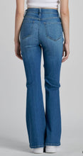 Load image into Gallery viewer, Slim High Rise Flare Jeans in Blue
