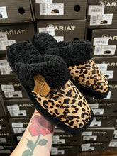 Load image into Gallery viewer, Womens Ariat Jackie Square Toe Exotic Slipper in Cheetah
