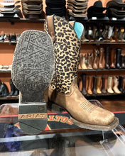 Load image into Gallery viewer, Women’s Ariat Circuit Savanna Western Boot Style# 10035942
