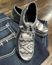 Load image into Gallery viewer, Mens Hilo’s Charcoal Grey Aztec Print
