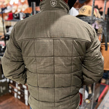 Load image into Gallery viewer, MEN&#39;S Ariat Crius Insulated Jacket Style#10041575

